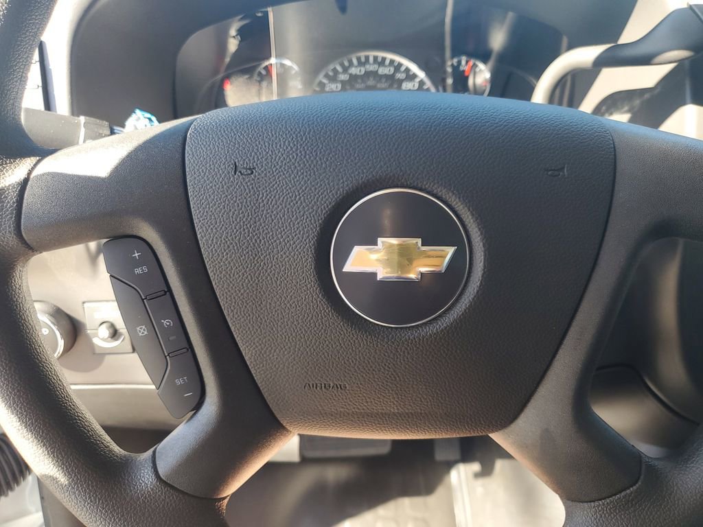 New 2026 Chevrolet Express 3500 w/ Power Convenience Package image 28