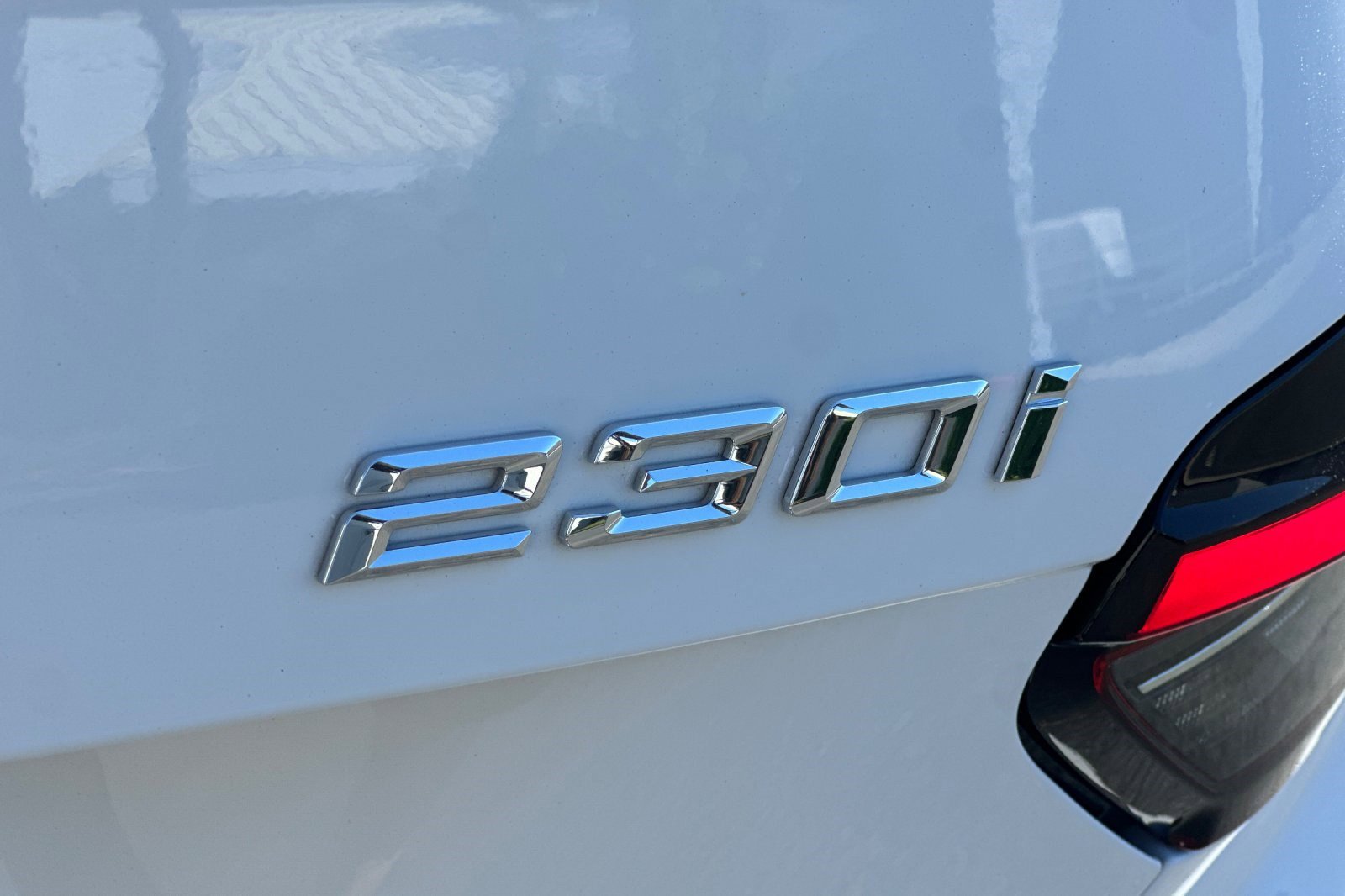 Certified 2025 BMW 230i Coupe w/ Convenience Package image 38