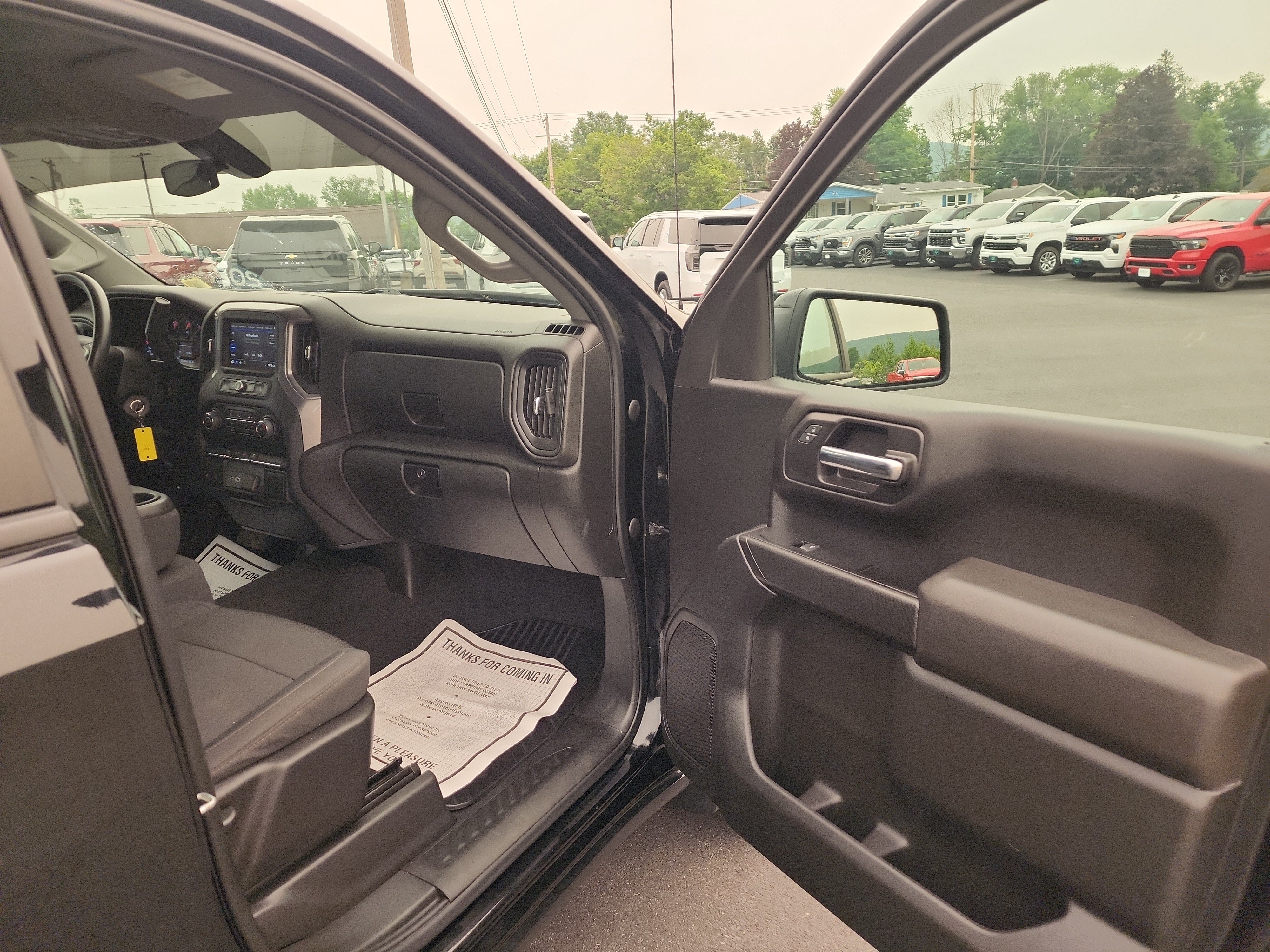 Certified 2022 Chevrolet Silverado 1500 Custom AWD/4WD image 27