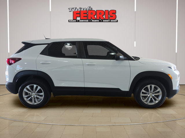 Used 2022 Chevrolet TrailBlazer LS AWD/4WD image 4