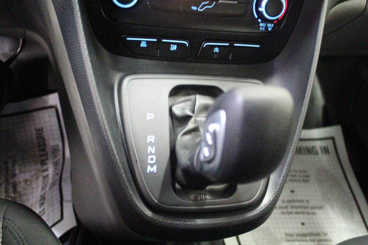 Used 2020 Ford Transit Connect XL image 15