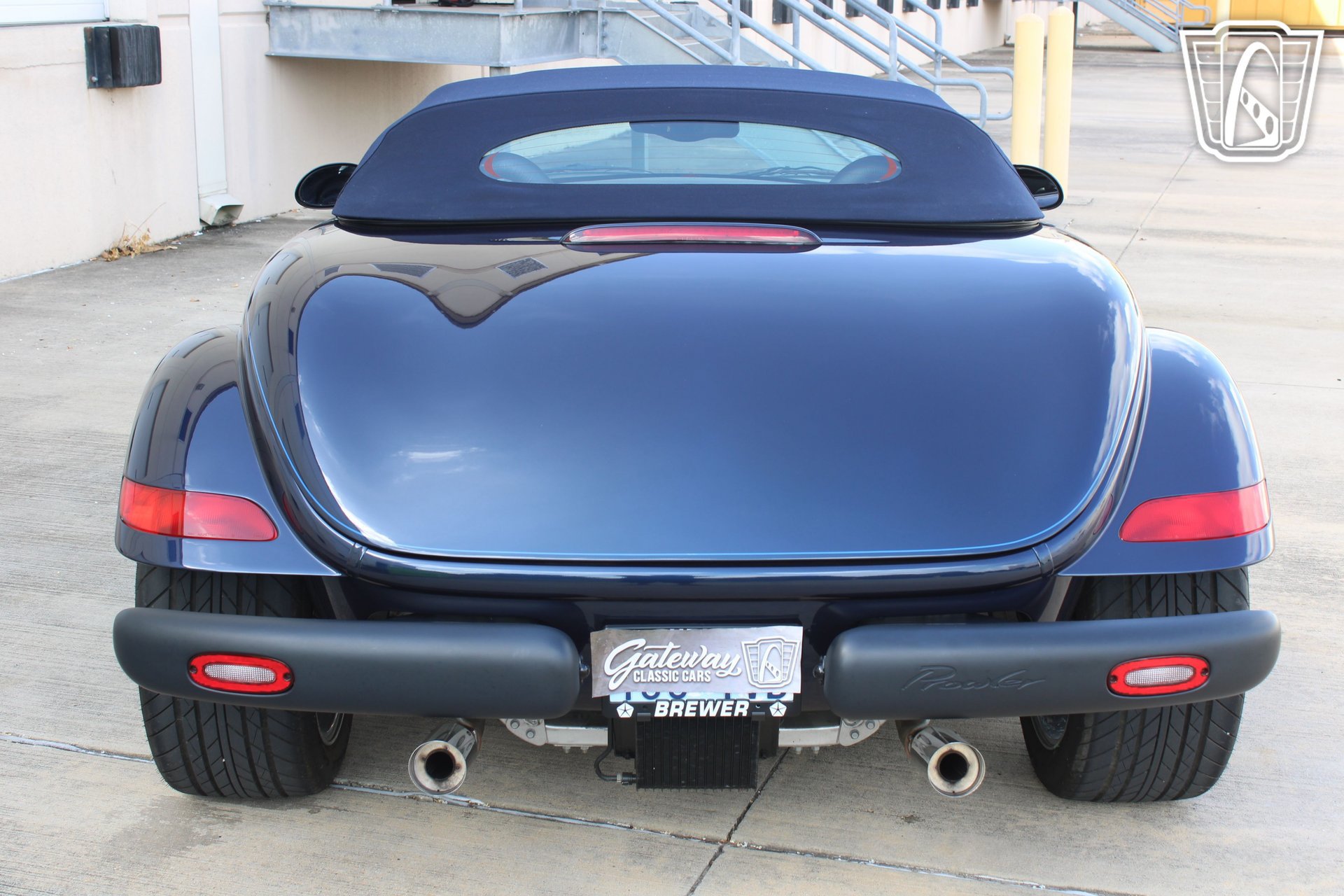 Used 2001 Chrysler Prowler RWD image 12