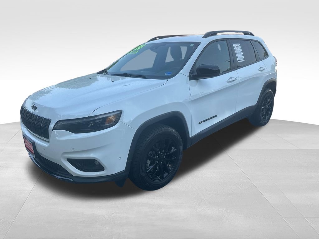 Used 2023 Jeep Cherokee Altitude Lux AWD/4WD image 2