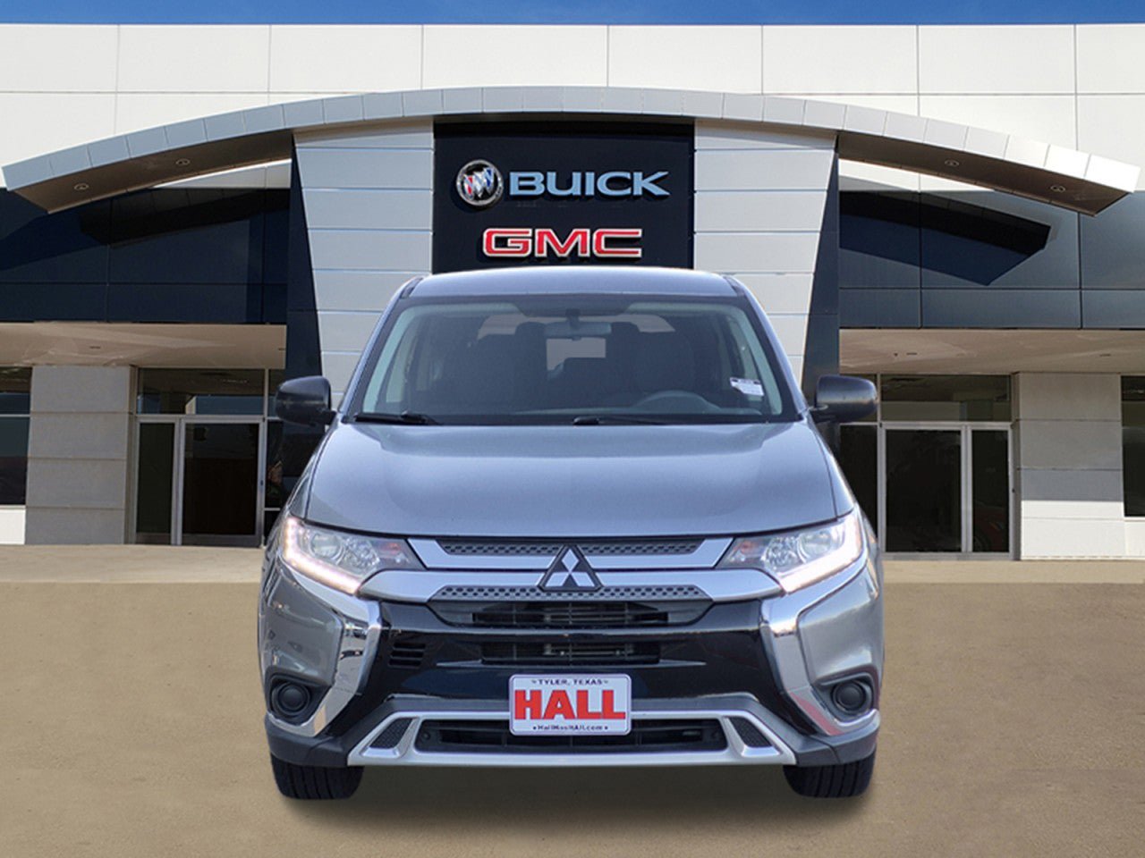 Used 2020 Mitsubishi Outlander SEL AWD/4WD image 2