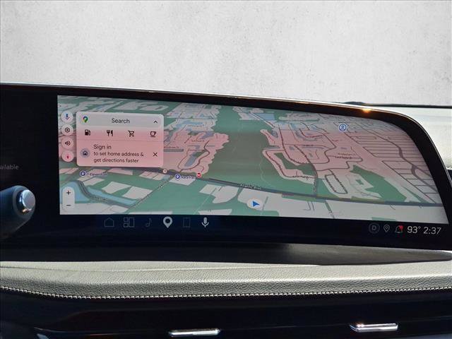Used 2025 Cadillac XT4 Premium Luxury FWD image 9