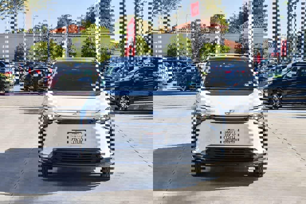 Used 2023 Toyota bZ4X XLE w/ Weather Package image 2