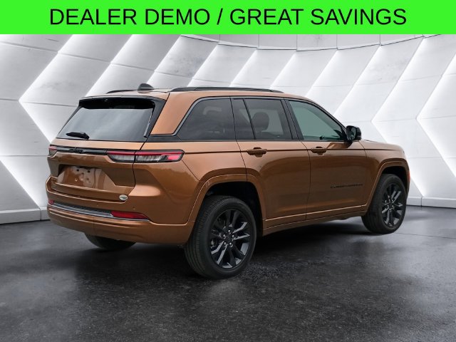 New 2026 Jeep Grand Cherokee Limited AWD/4WD image 6