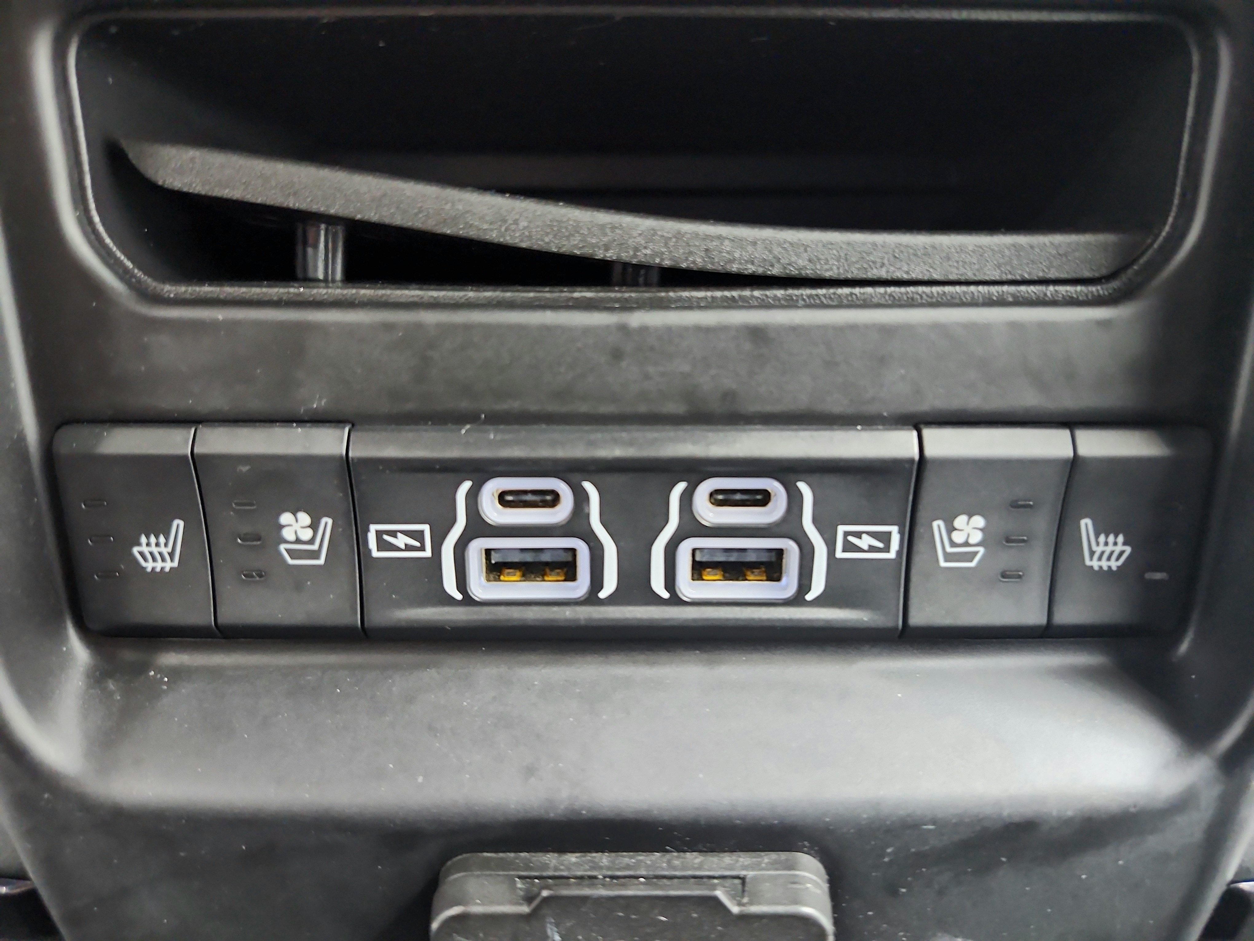 Used 2023 RAM 1500 Limited w/ Body Color Bumper Group AWD/4WD image 68