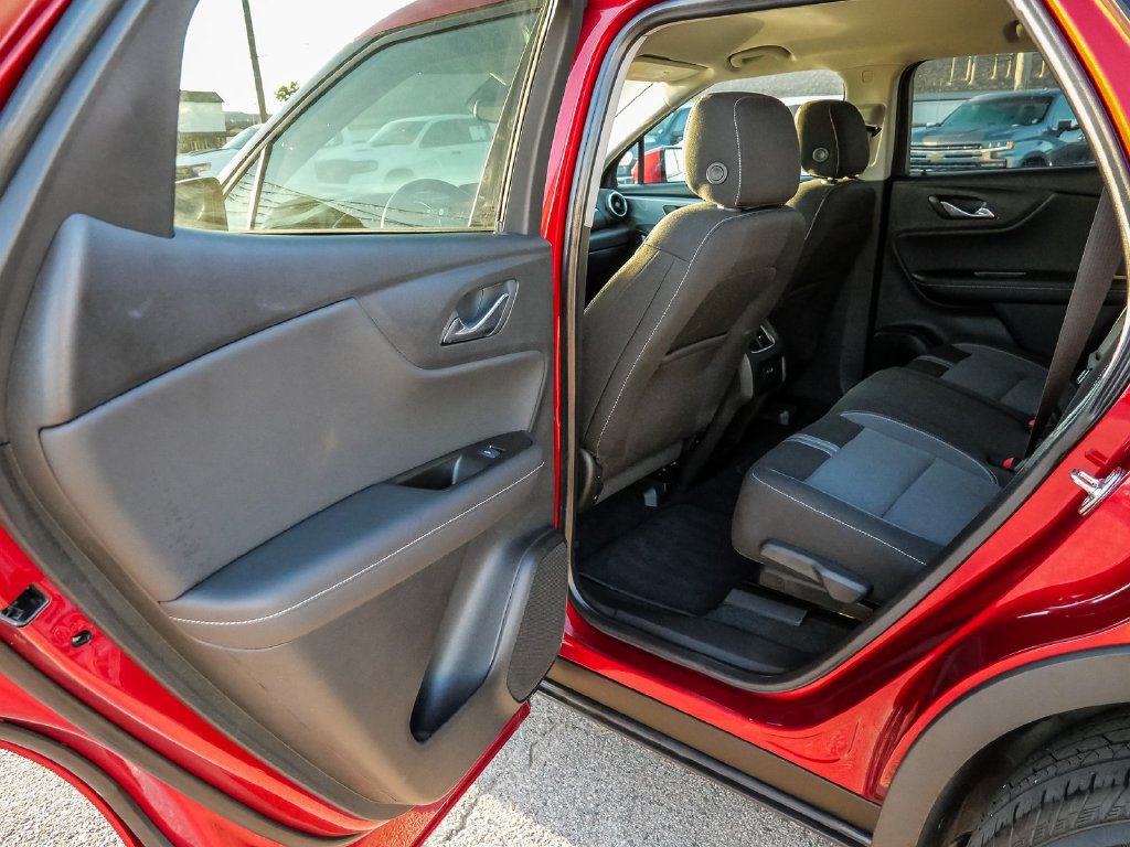 Used 2024 Chevrolet Blazer LT w/ Convenience Package FWD image 22