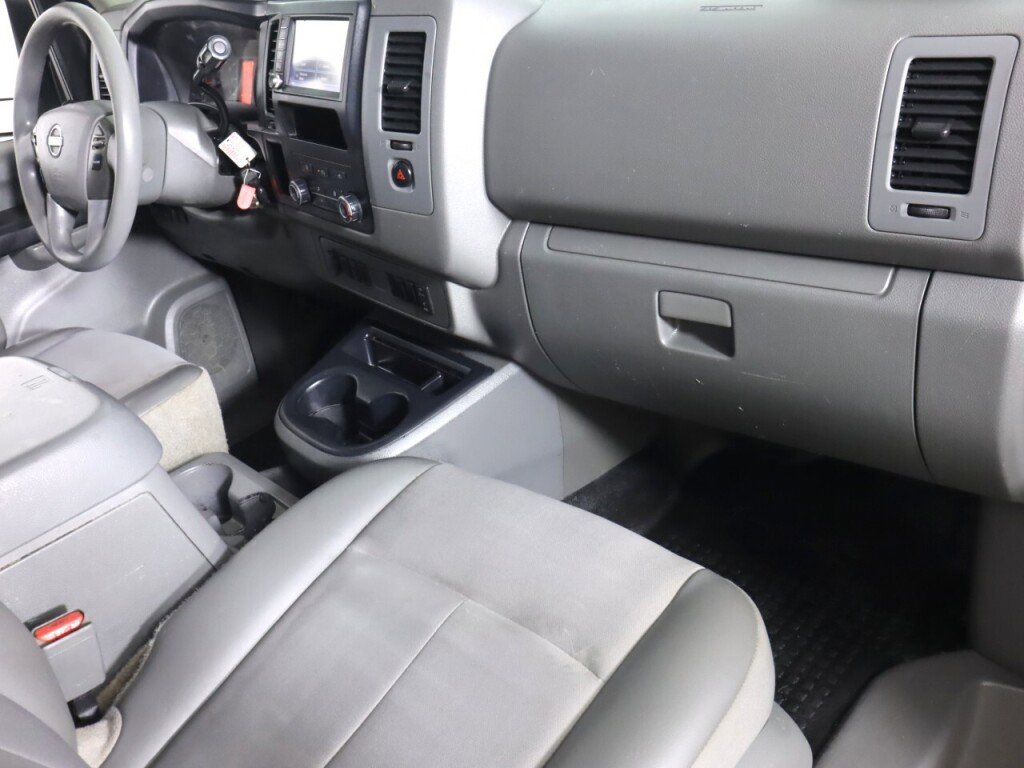 Used 2021 Nissan NV 2500 SV RWD image 34