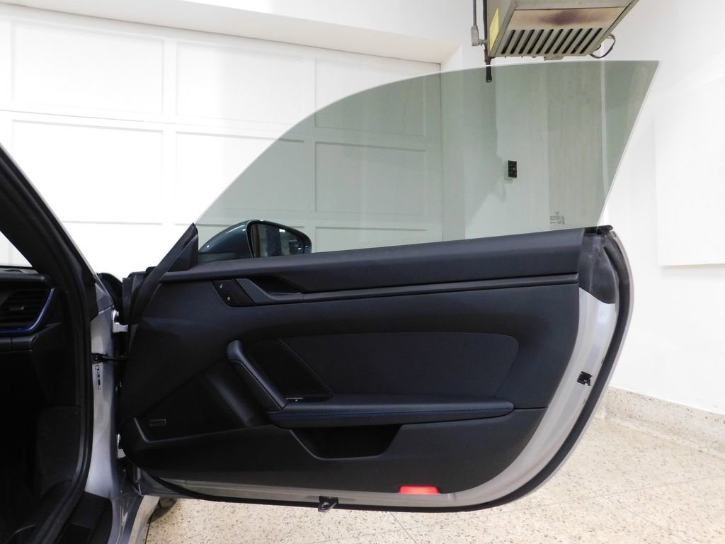 Used 2025 Porsche 911 Carrera T image 93