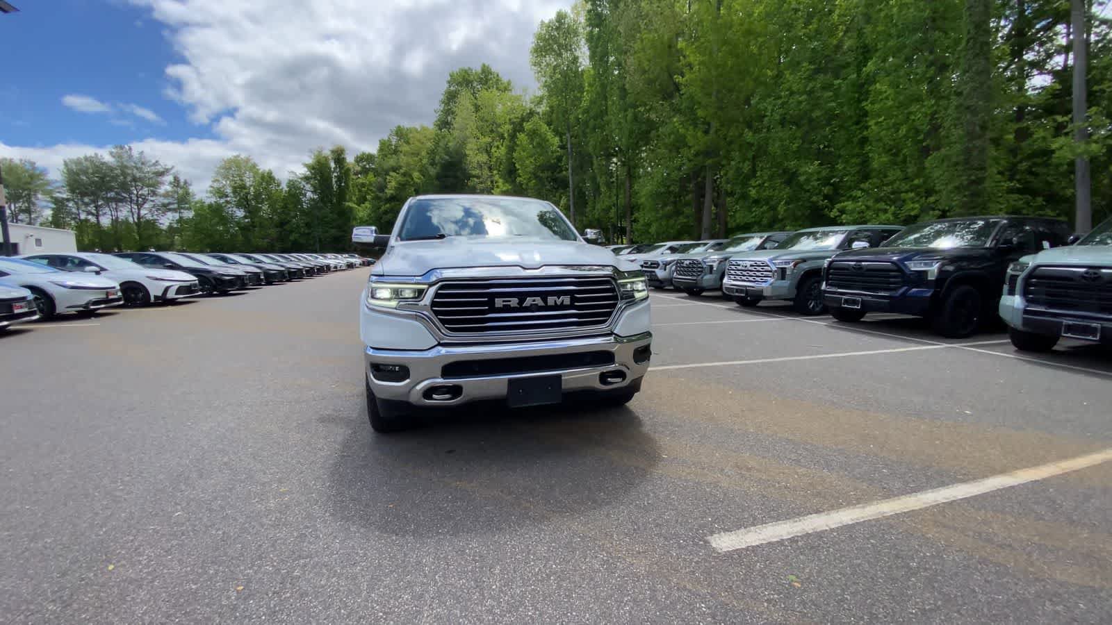 Used 2022 RAM 1500 Limited AWD/4WD image 6