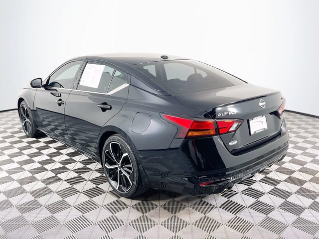 Used 2024 Nissan Altima 2.5 SR w/ SR Premium Package FWD image 6