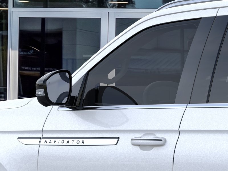 New 2026 Lincoln Navigator Reserve AWD/4WD image 20