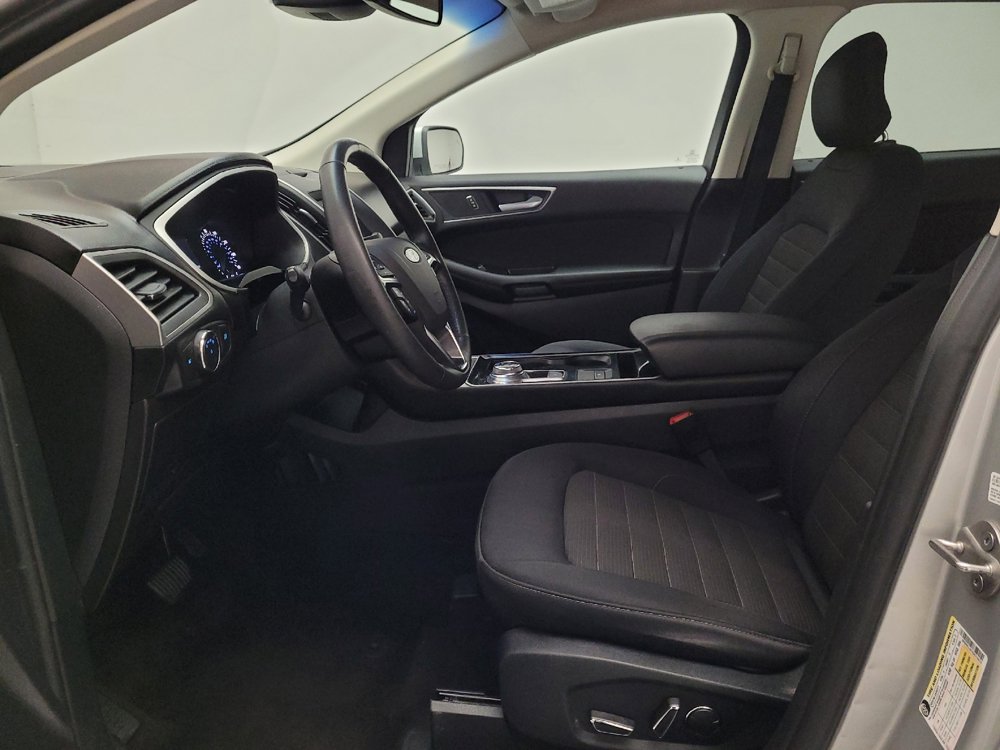 Used 2019 Ford Edge SEL FWD image 17