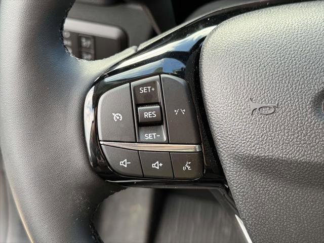 Used 2025 Ford Escape Active w/ Cold Weather Package image 18