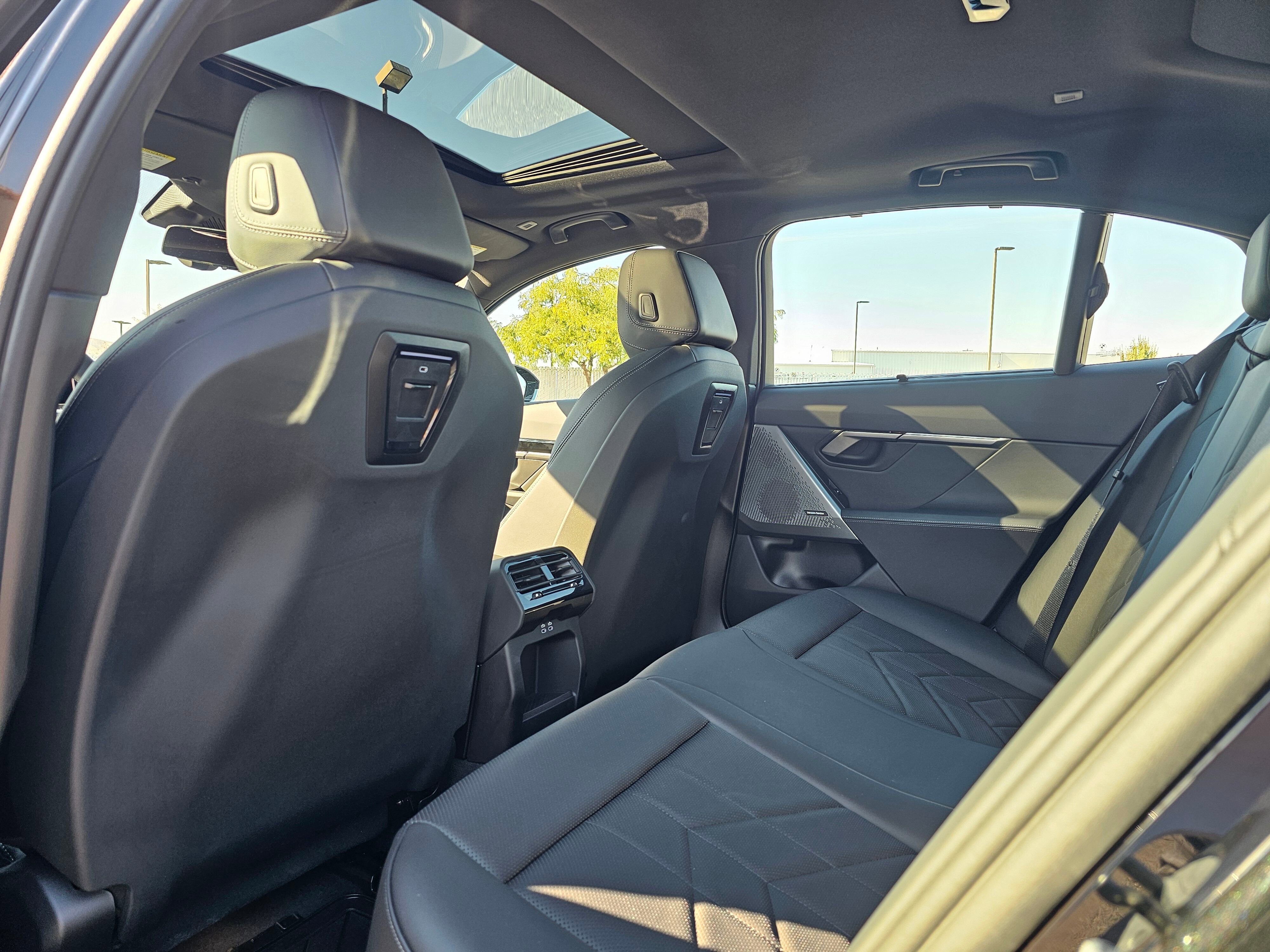 Certified 2025 BMW 530i xDrive w/ Premium Package image 12