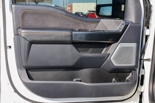 Used 2024 Ford F250 Platinum w/ FX4 Off-Road Package image 13