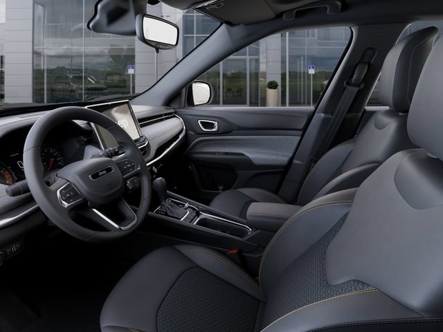New 2026 Jeep Compass Latitude AWD/4WD image 31