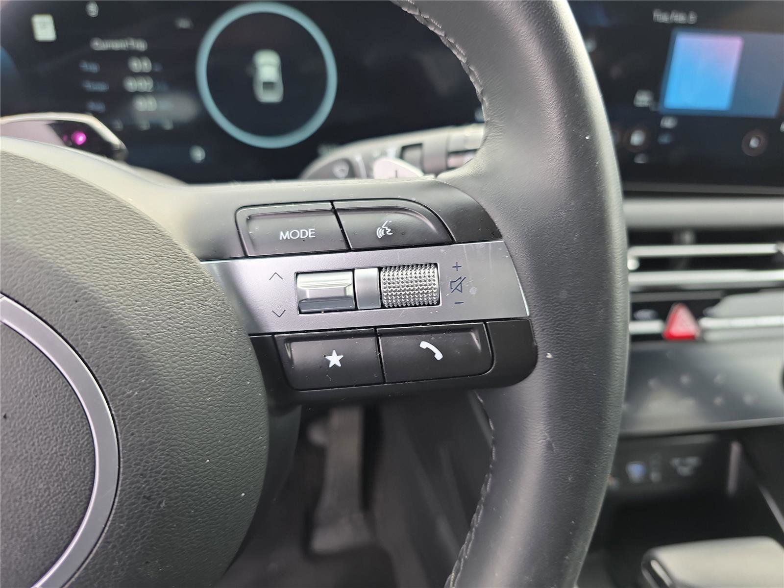 Certified 2025 Hyundai Santa Cruz XRT image 23