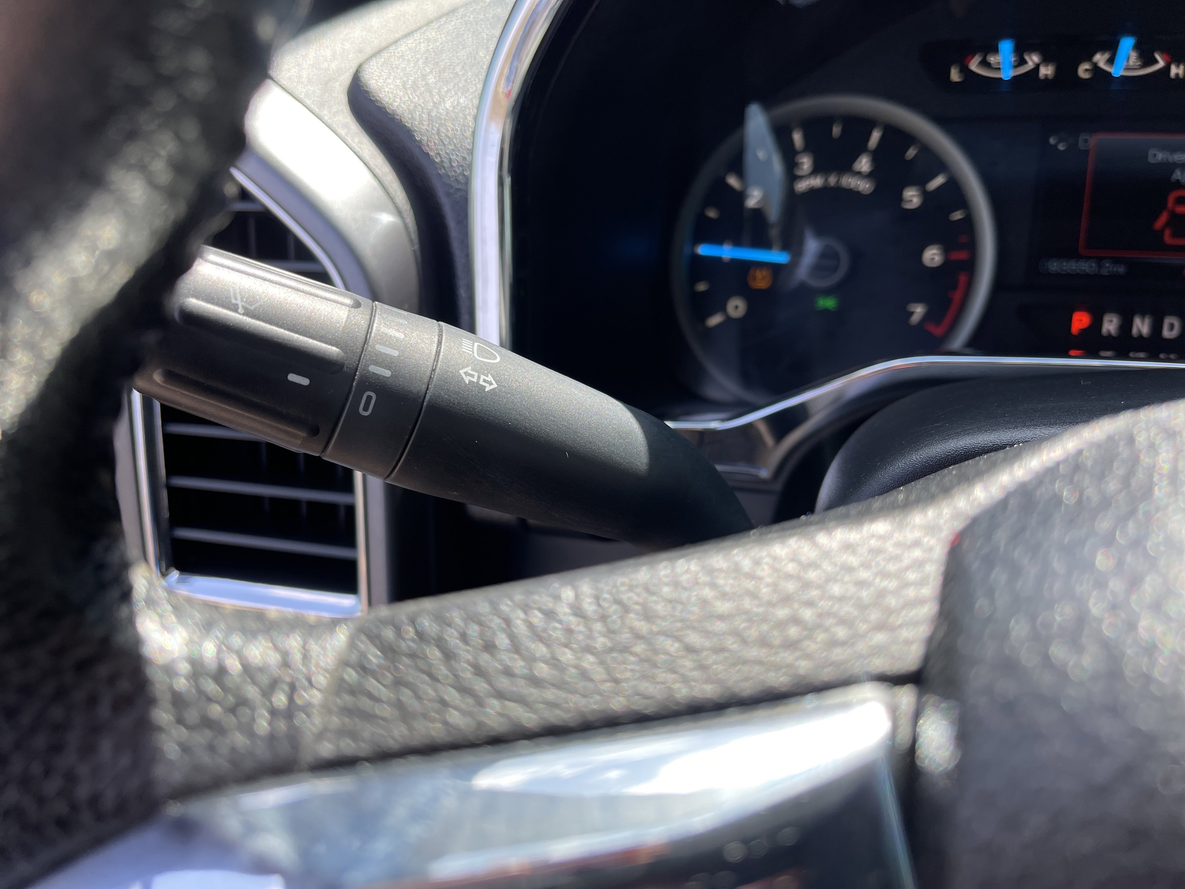 Used 2015 Ford F150 XLT w/ Equipment Group 302A Luxury image 20