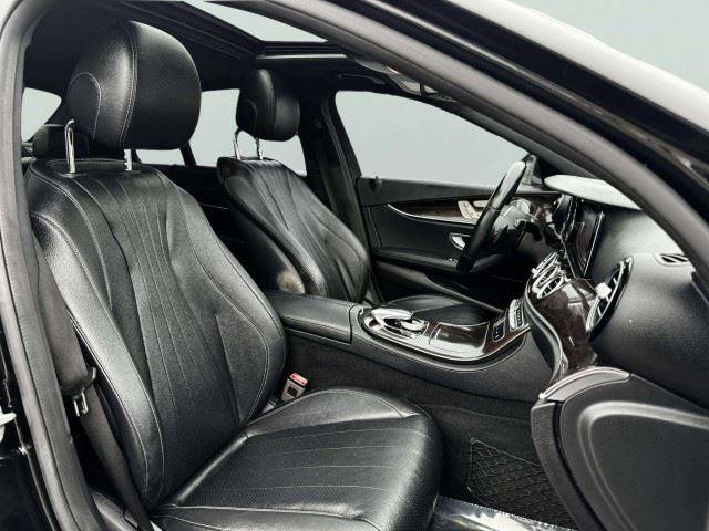 Used 2019 Mercedes-Benz E 300 w/ Premium 1 Package image 47
