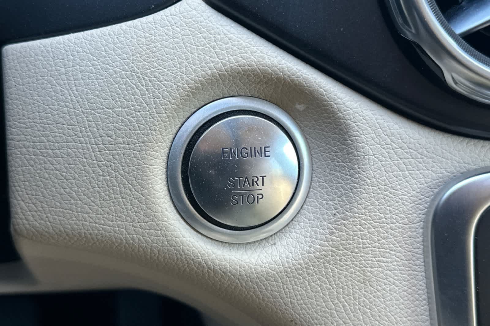 Used 2019 Mercedes-Benz GLA 250 image 21