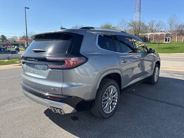 New 2026 GMC Acadia Denali w/ Super Cruise Package AWD/4WD image 5