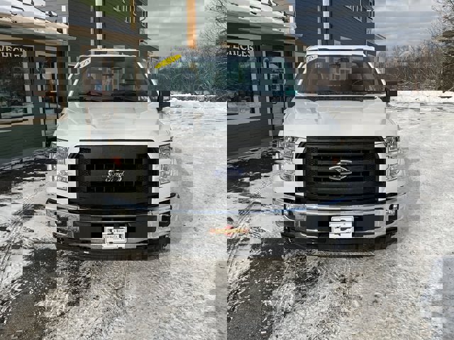 Used 2017 Ford F150 XL w/ Equipment Group 101A Mid image 3