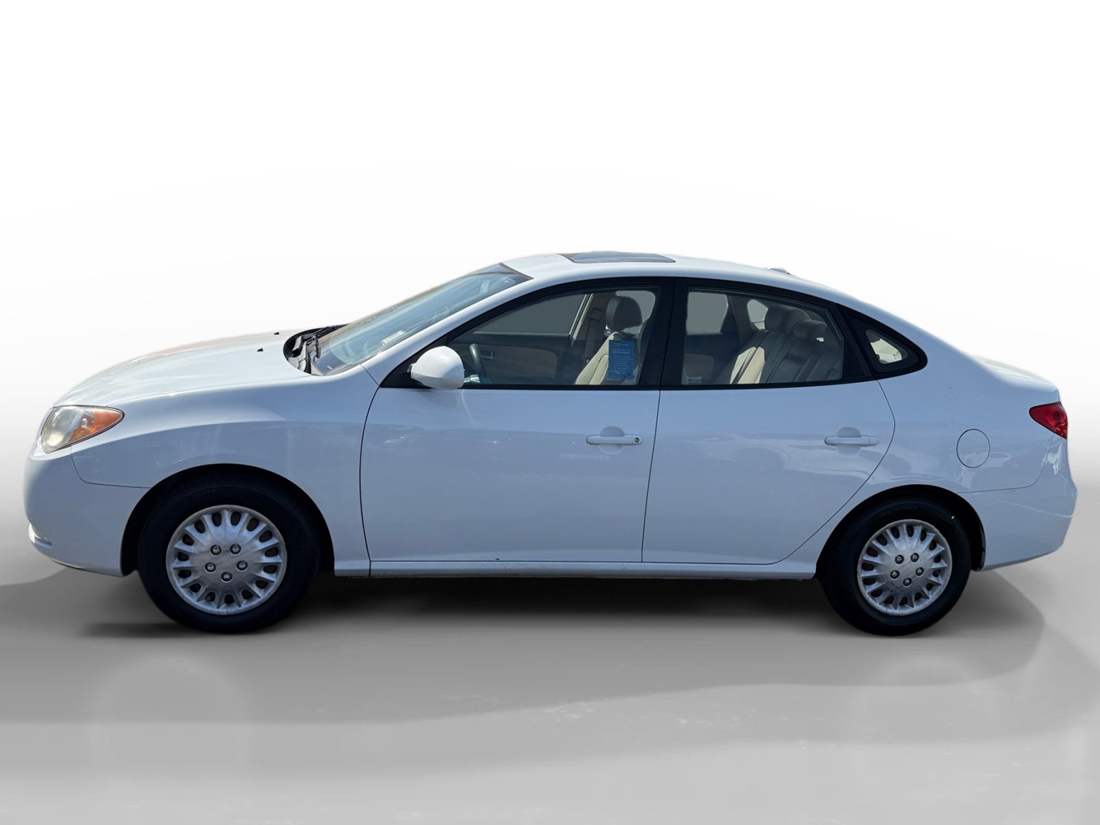 Used 2008 Hyundai Elantra GLS image 2