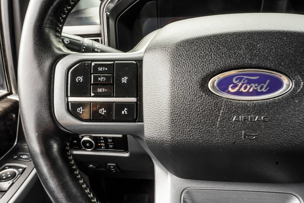 Used 2024 Ford F250 Lariat AWD/4WD image 31