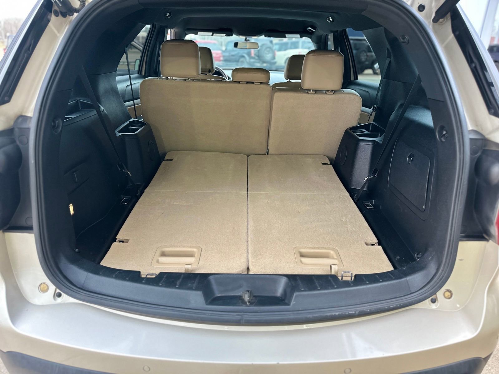 Used 2017 Ford Explorer XLT w/ Equipment Group 202A image 31