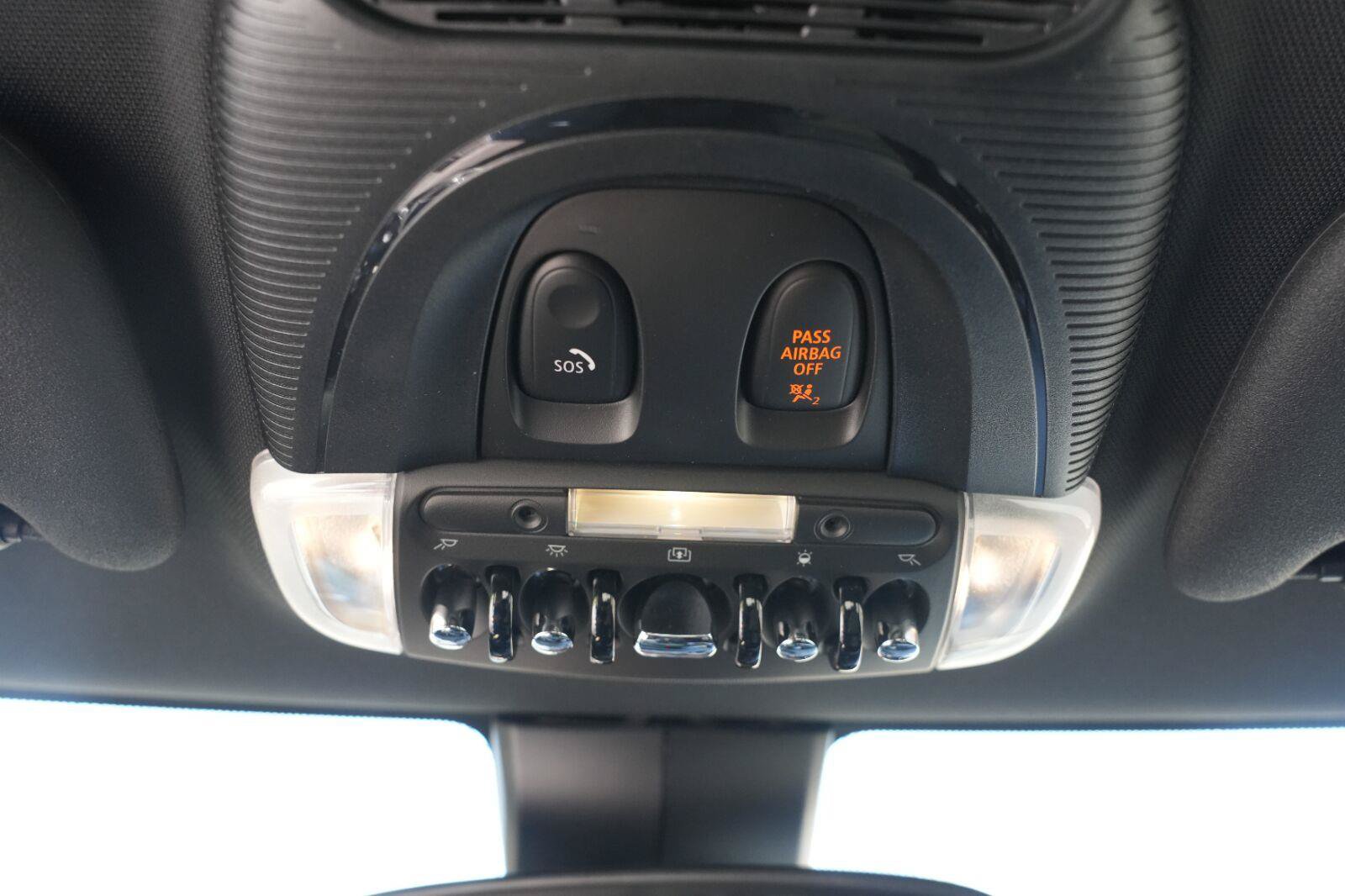 Used 2023 MINI Cooper SE FWD image 16