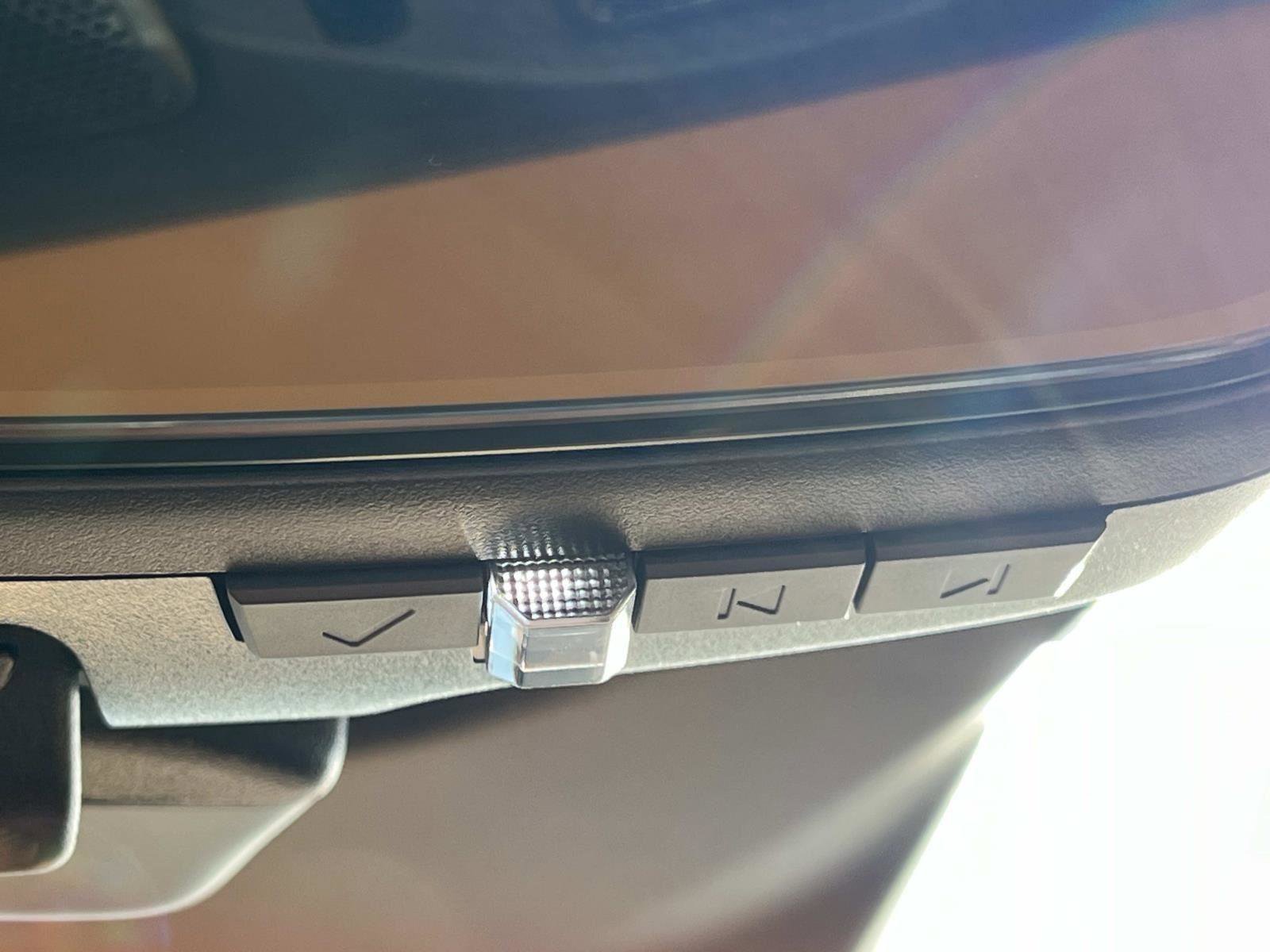 Used 2024 Chevrolet Corvette Z06 image 33