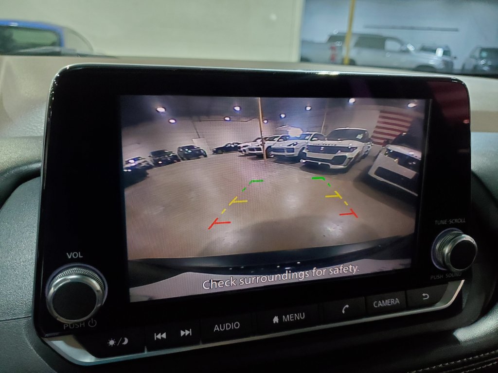 Used 2021 Nissan Rogue S FWD image 26