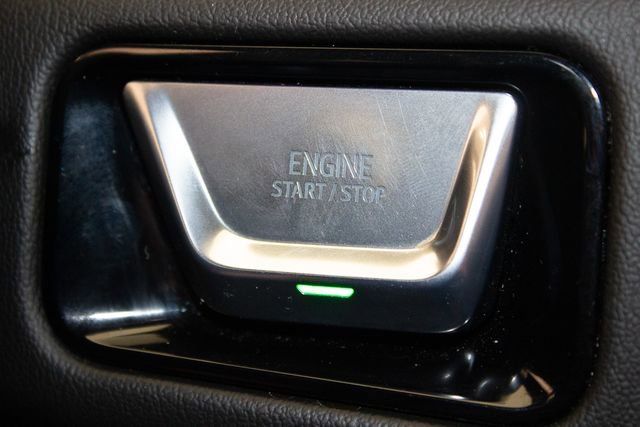 Used 2025 GMC Yukon Denali image 34