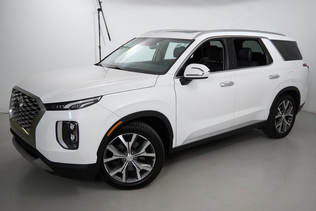 Used 2022 Hyundai Palisade SEL w/ Premium Package AWD/4WD image 3
