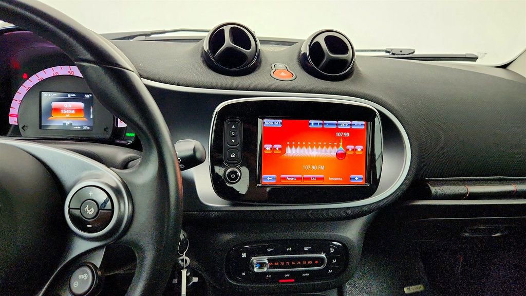 Used 2017 smart fortwo electric drive RWD image 17
