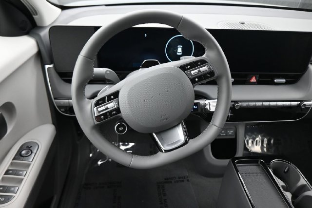 New 2027 Hyundai Ioniq 5 SE AWD/4WD image 13