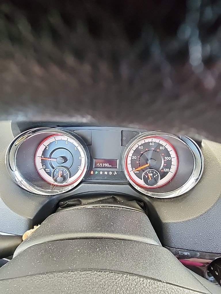 Used 2015 Dodge Grand Caravan SXT image 5