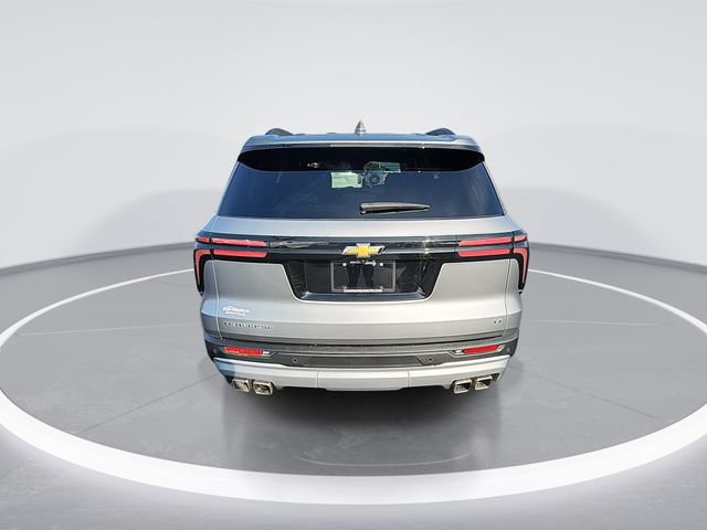 Used 2024 Chevrolet Traverse LT image 7