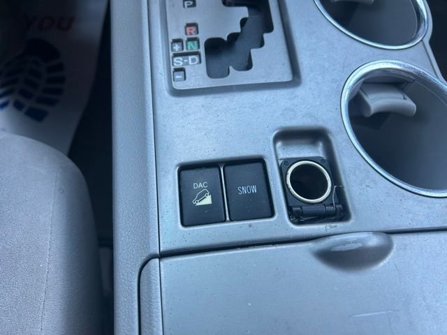 Used 2010 Toyota Highlander 4WD image 19