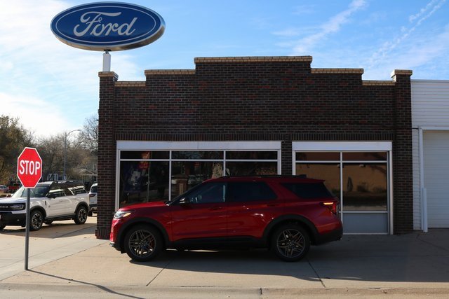 New 2026 Ford Explorer ST w/ Sun And Sound Package