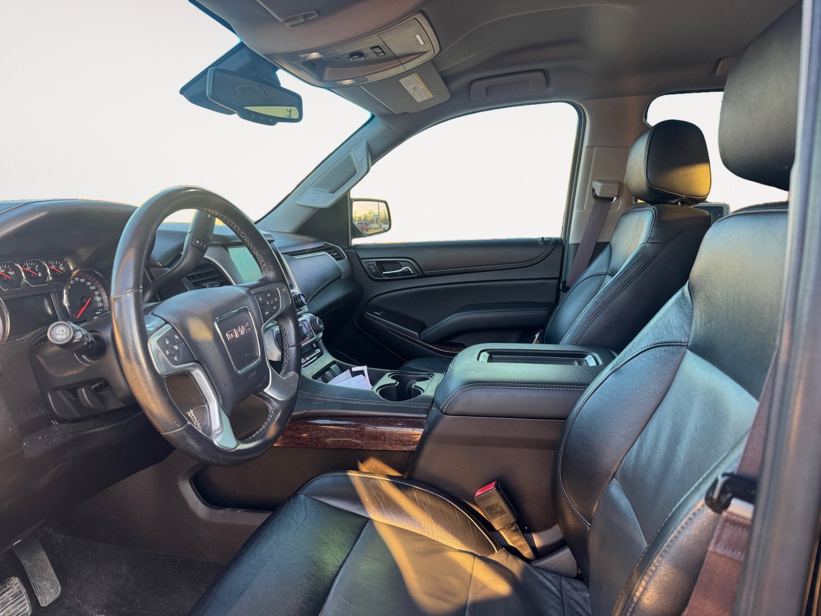 Certified 2016 GMC Yukon SLE w/ Convenience Package image 9