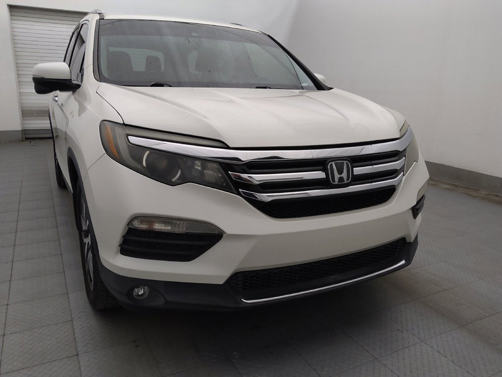 Used 2017 Honda Pilot Touring image 13