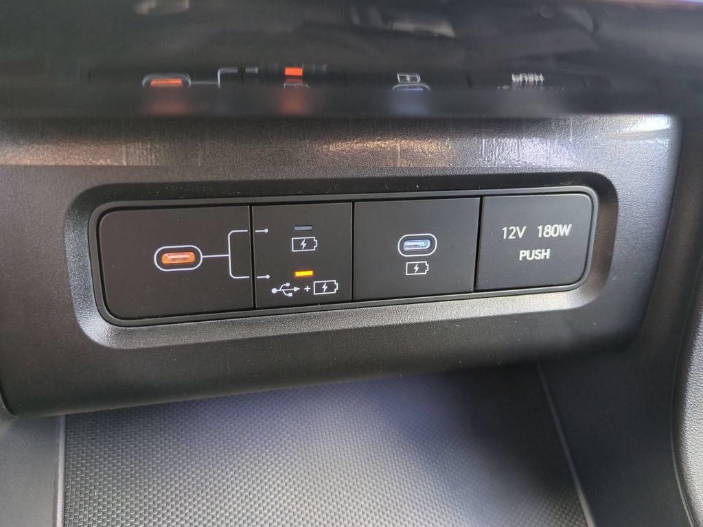 New 2026 Hyundai Tucson Limited AWD/4WD image 28