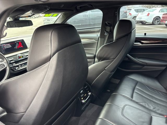 Used 2018 BMW M5 w/ Executive Package image 29