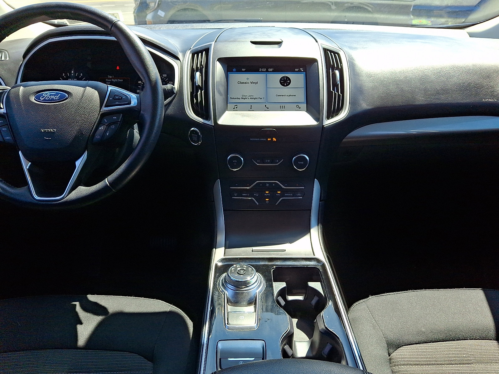 Used 2019 Ford Edge SEL image 15