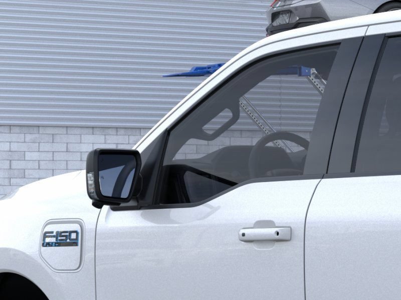 New 2025 Ford F150 Lightning Flash AWD/4WD image 44