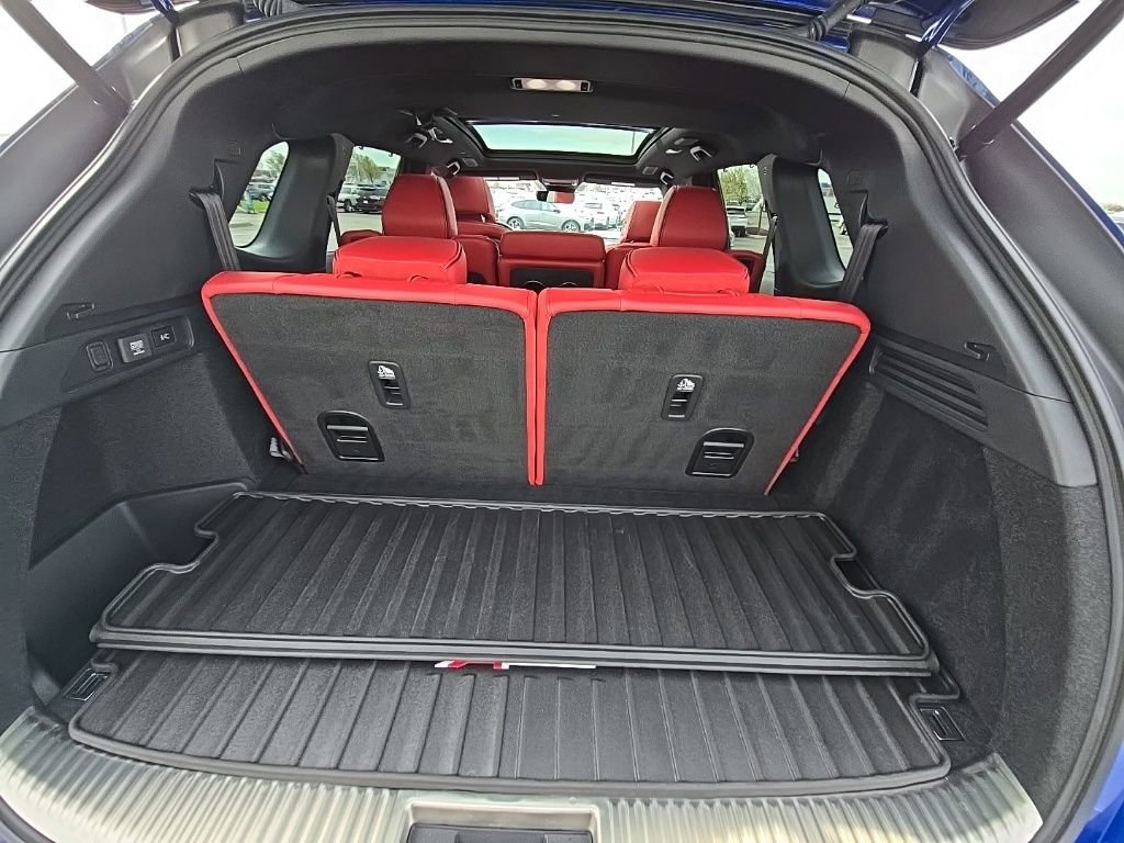 Used 2025 Acura MDX A-Spec image 30